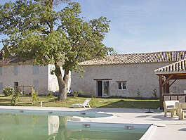 Monsieur et Madame J.-M. et Lucette AVAS